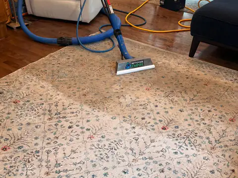 Nettoyage de tapis sur place à domicile : résultat visible par Groupe Avril, Montréal et Rive-Sud.